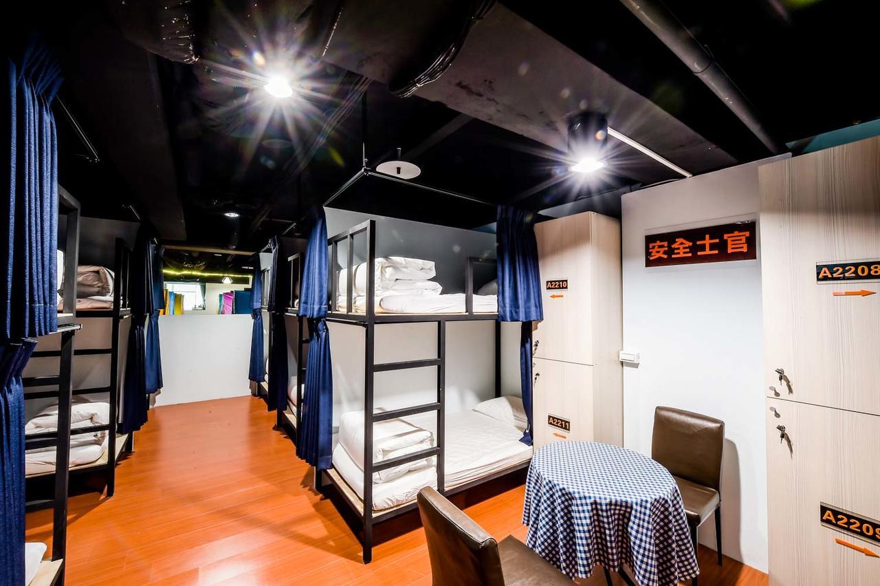 Hosin Hotel Тайджун Екстериор снимка