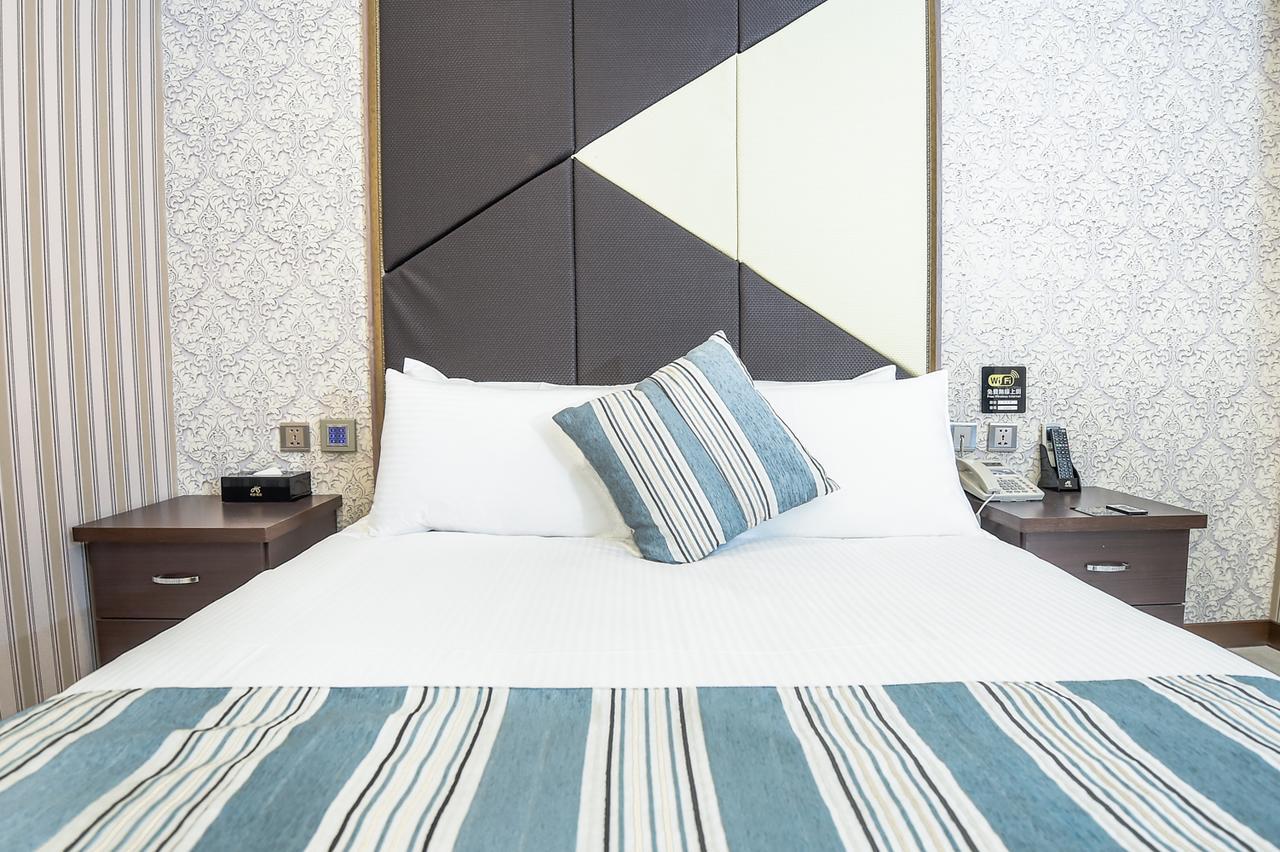 Hosin Hotel Тайджун Екстериор снимка